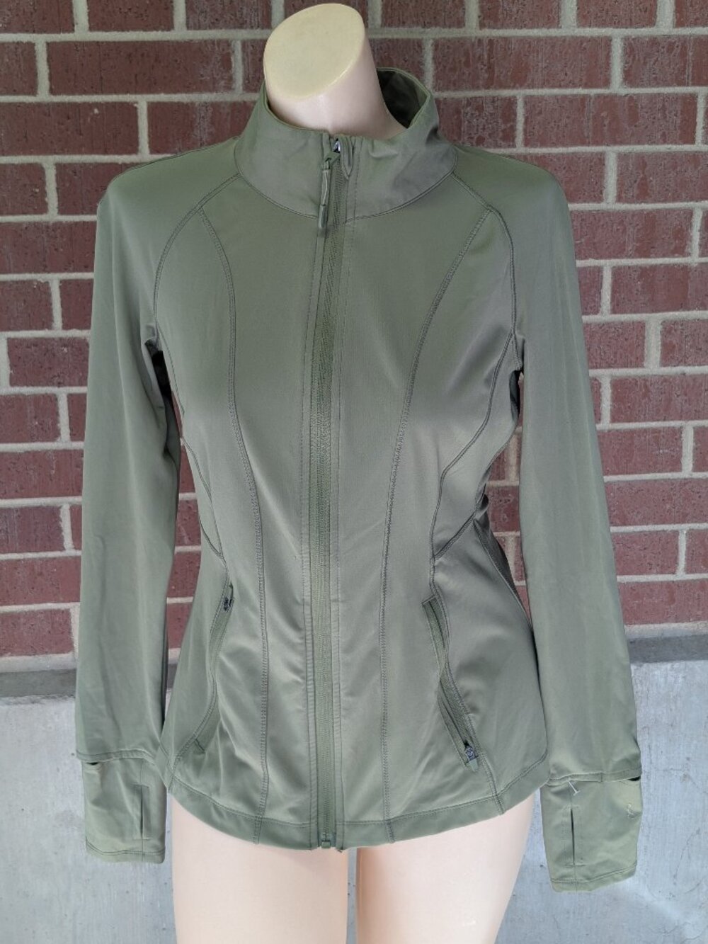 Avia Women's SoftSculpt Zip-Up Active Jacket M Sage Green Zip-Up Yoga Running